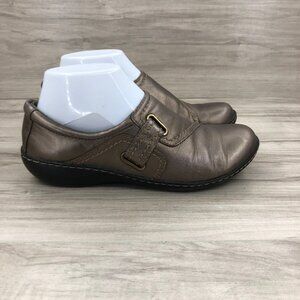 Clarks Shoes Womens 7M Bronze Leather Slip On Flat Loafers